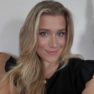 Meet your Posher, Isabelle